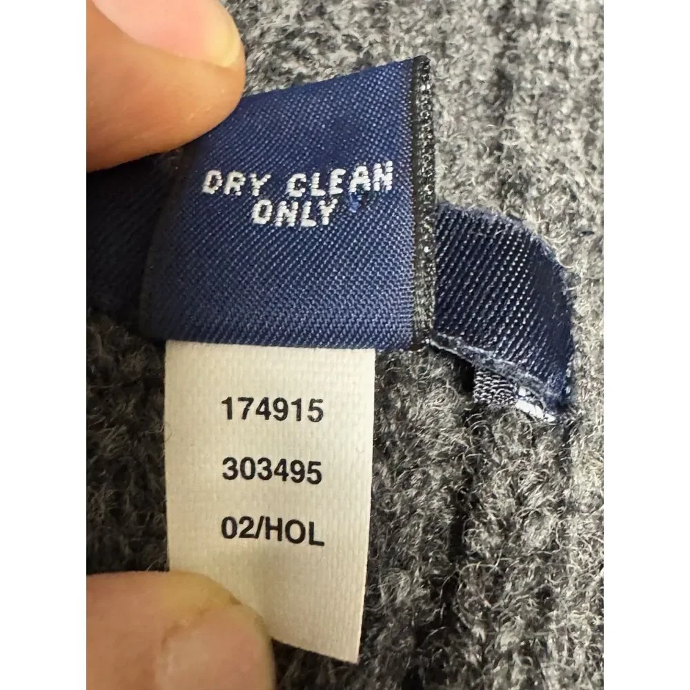 VTG - GAP 100% Lambswool Charcoal Gray Ribbed Scarf